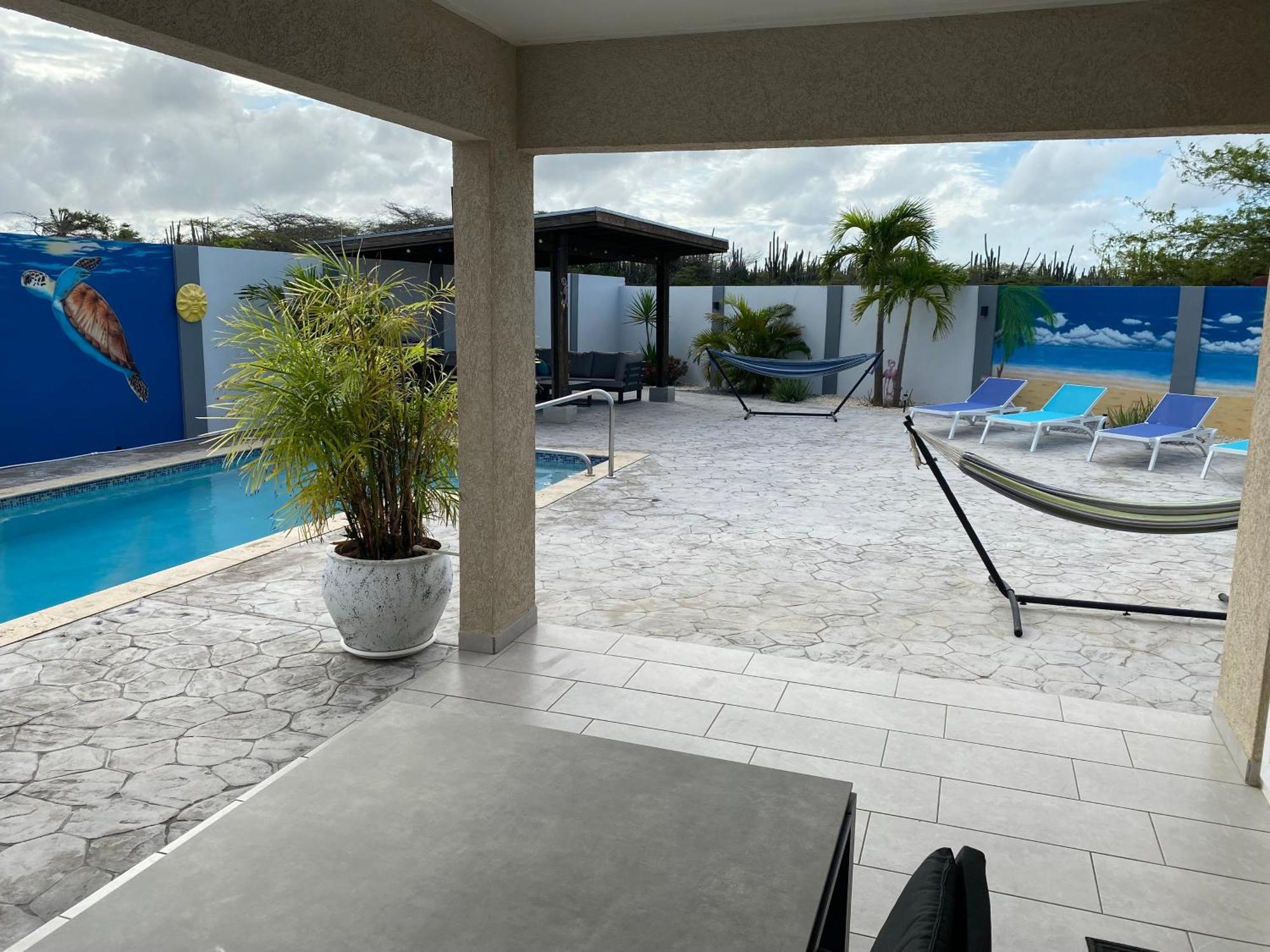 Beautiful Luxury Villa With Private Pool Palm Beach Exteriör bild