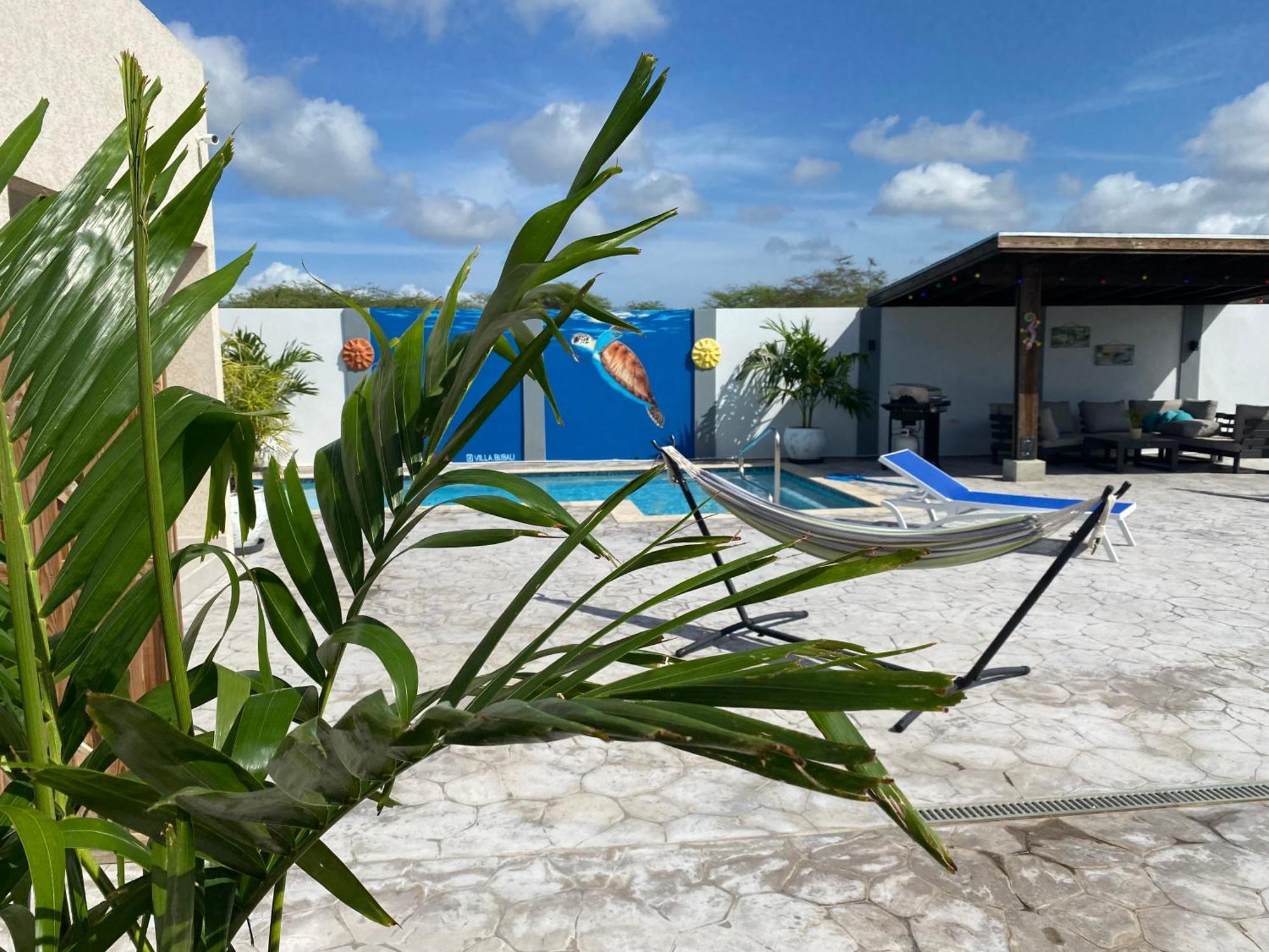 Beautiful Luxury Villa With Private Pool Palm Beach Exteriör bild