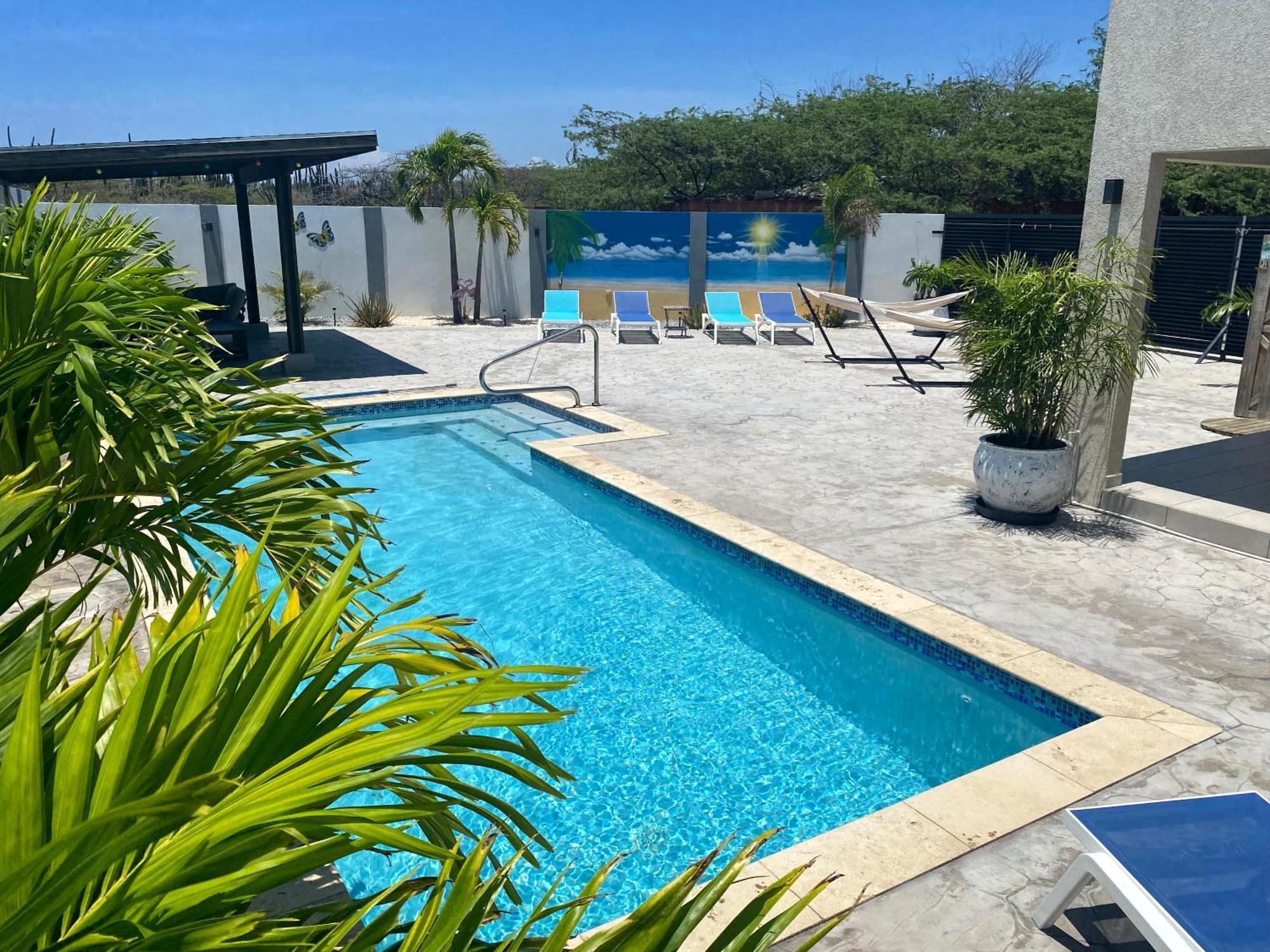 Beautiful Luxury Villa With Private Pool Palm Beach Exteriör bild